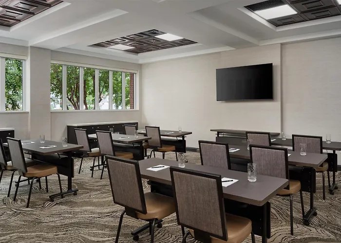 Tryon Riverfront Inn New Bern, Tapestry Collection By Hilton